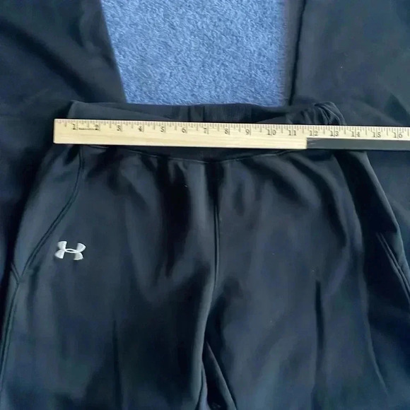 Under Armour sweatpants - Picture 2 of 5